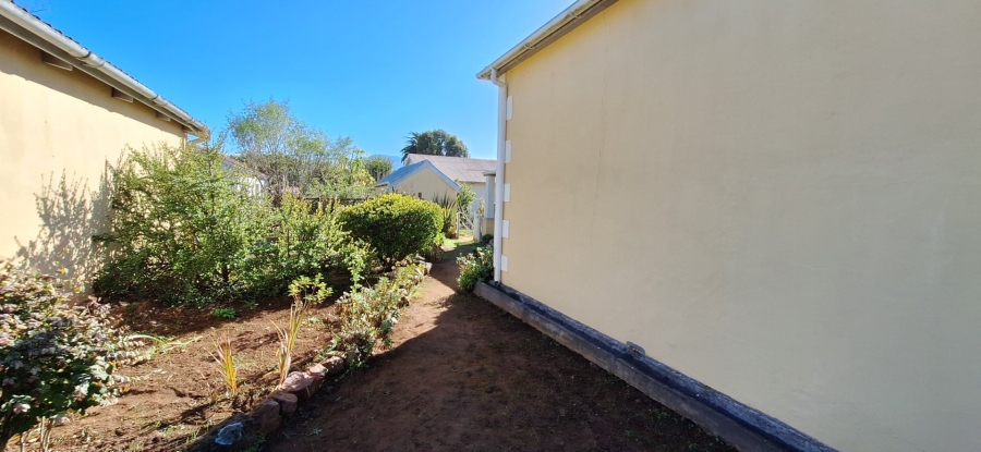 4 Bedroom Property for Sale in Riversdale Western Cape